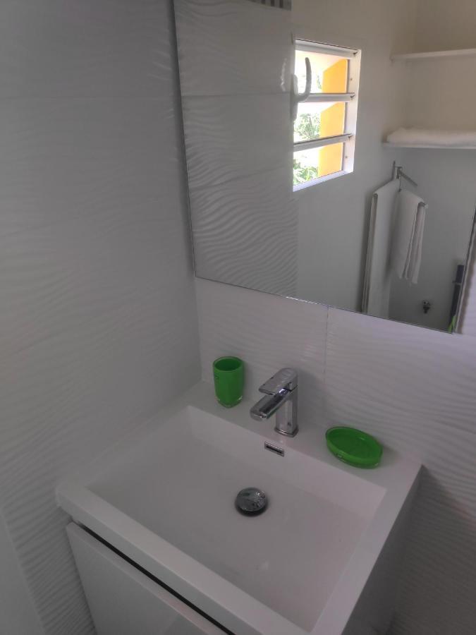Apartamento Les Galets Deshaies Exterior foto